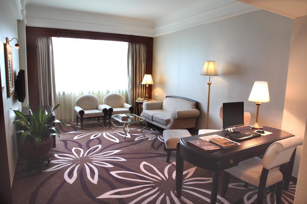 Foshan Fontainebleau Hotel Стая снимка